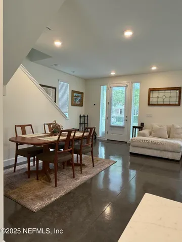 a view of entryway and hall