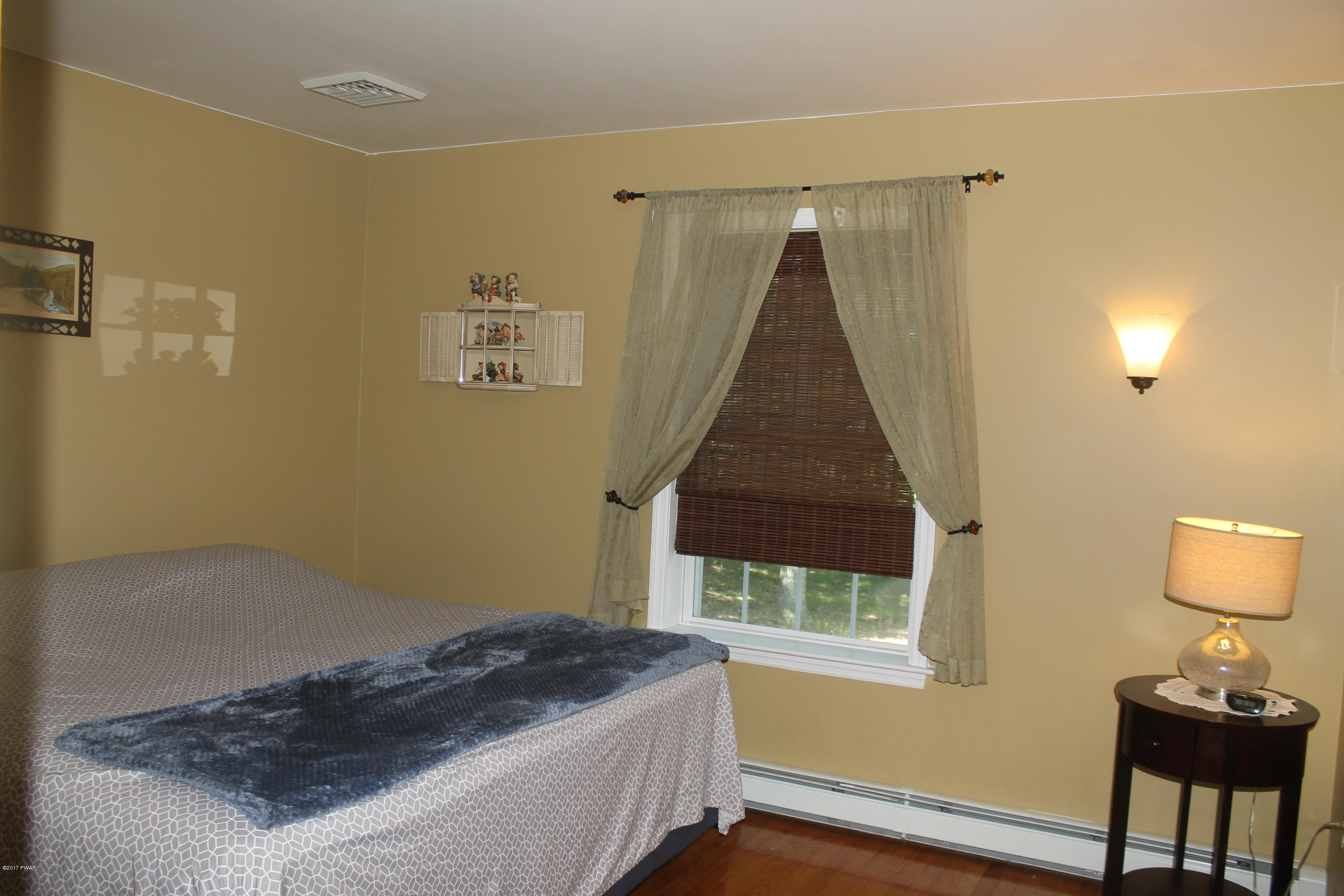 130 West Lilac Road Milford, PA 18337 - Photo 20 of 42 IMG_0101