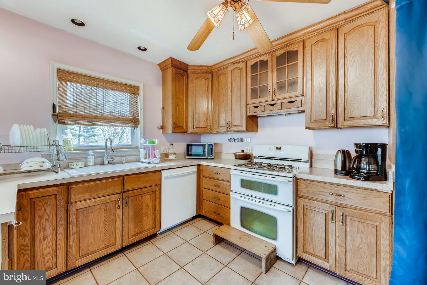 6021 Hunt Club Road Elkridge, MD 21075 - Photo 10 of 33 Gallery Image 10