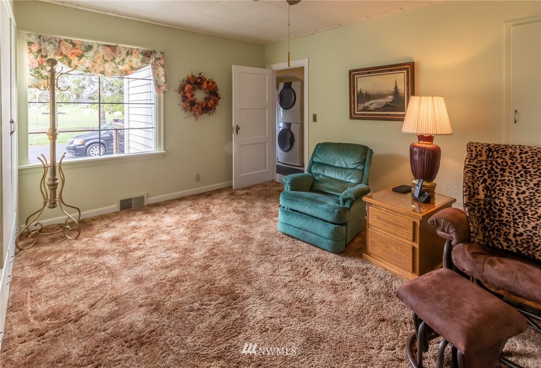745 Beard Road Lynden, WA 98264 - Photo 12 of 19 Gallery Image 12