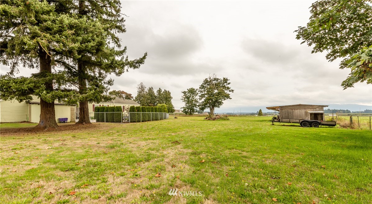745 Beard Road Lynden, WA 98264 - Photo 16 of 19 Gallery Image 16