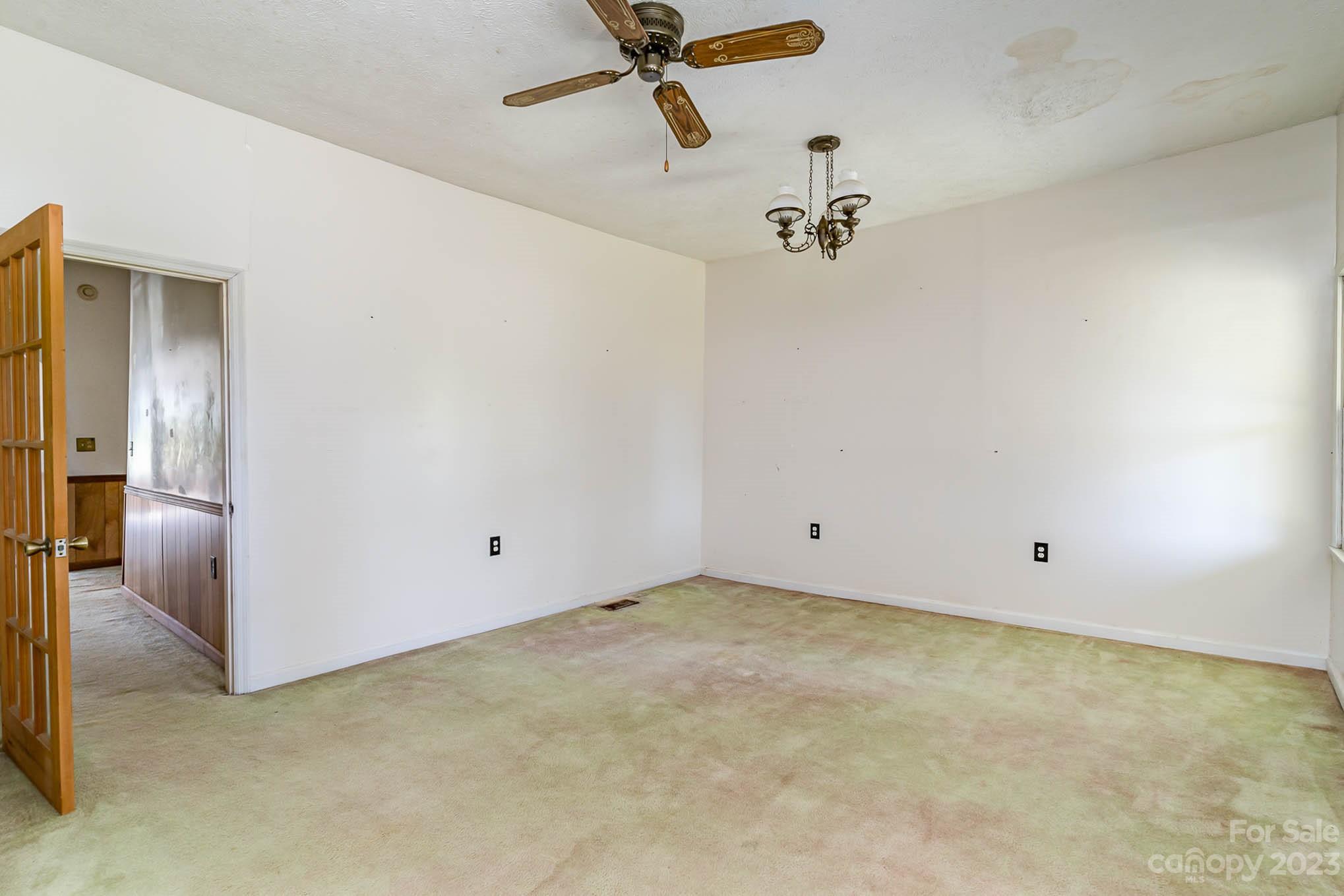 357 Brooks Road Nichols, SC 29581 - Photo 4 of 27 Gallery Image 4