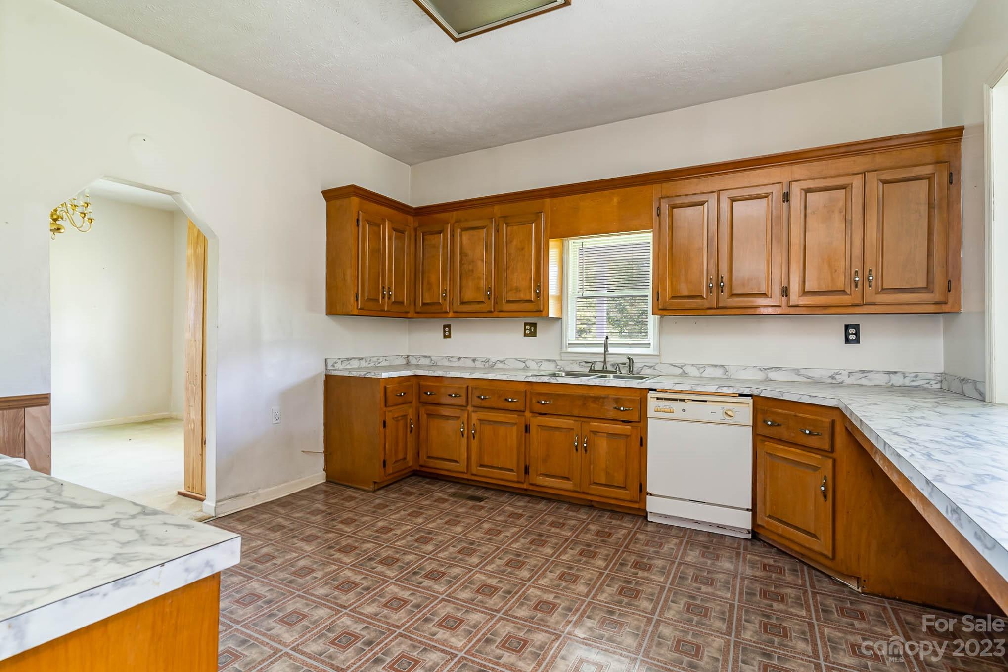357 Brooks Road Nichols, SC 29581 - Photo 8 of 27 Gallery Image 8