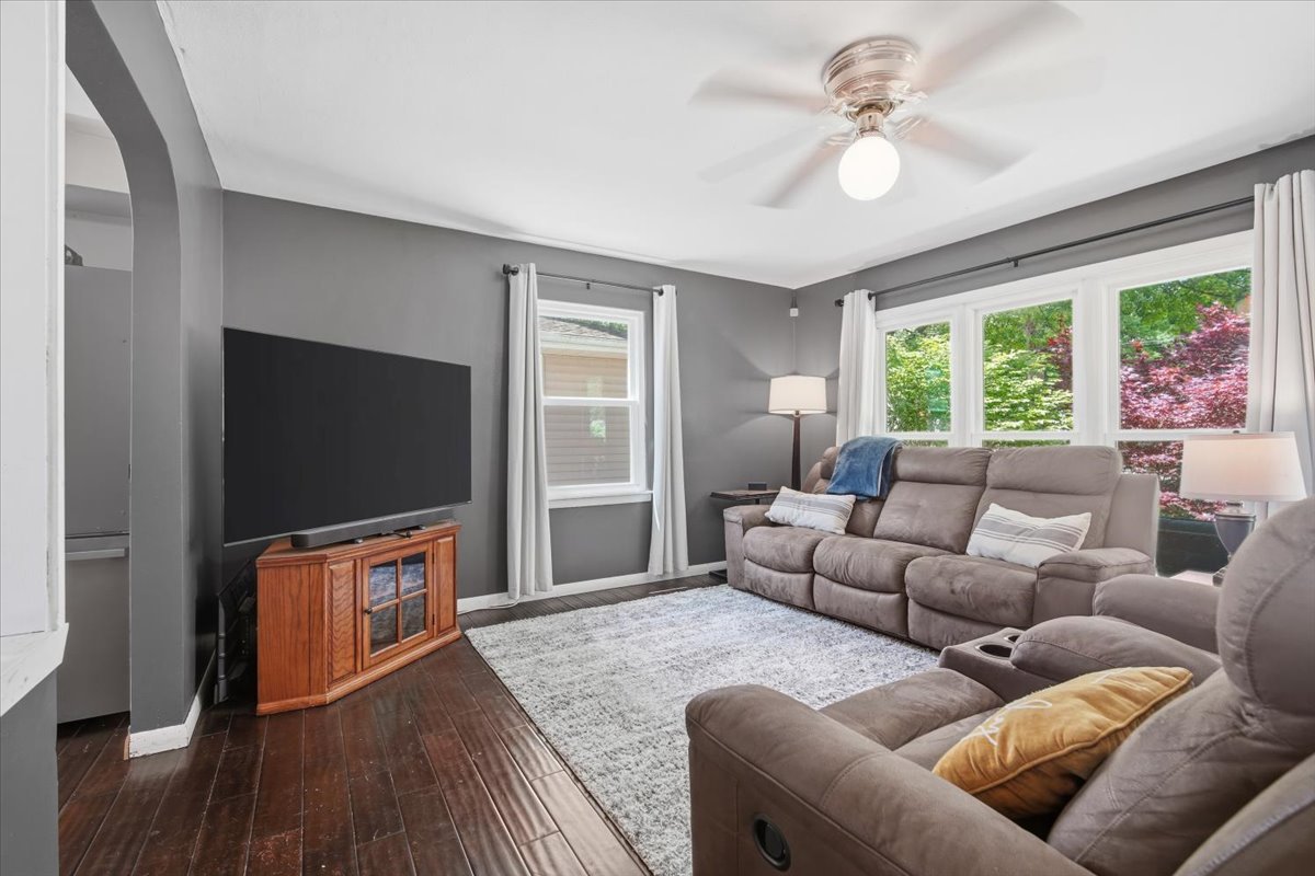 505 East Poplar Street Normal, IL 61761 - Photo 3 of 28