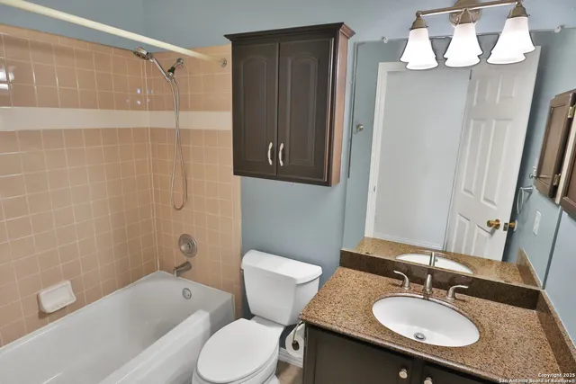 $260,000 | 5851 Spring Crossing, San Antonio, TX 78247