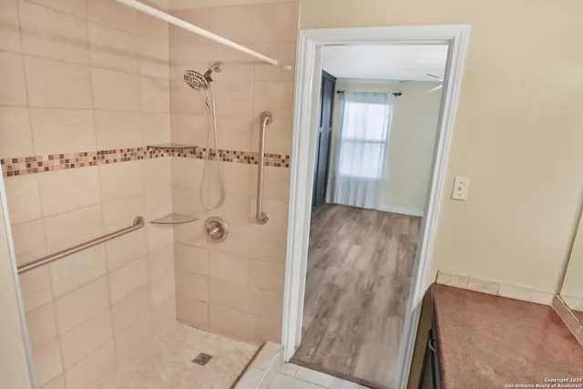 $260,000 | 5851 Spring Crossing, San Antonio, TX 78247