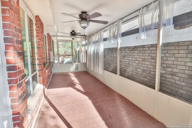 $260,000 | 5851 Spring Crossing, San Antonio, TX 78247