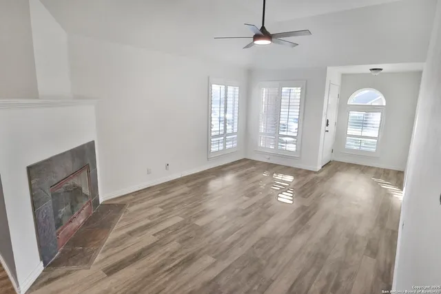 $260,000 | 5851 Spring Crossing, San Antonio, TX 78247