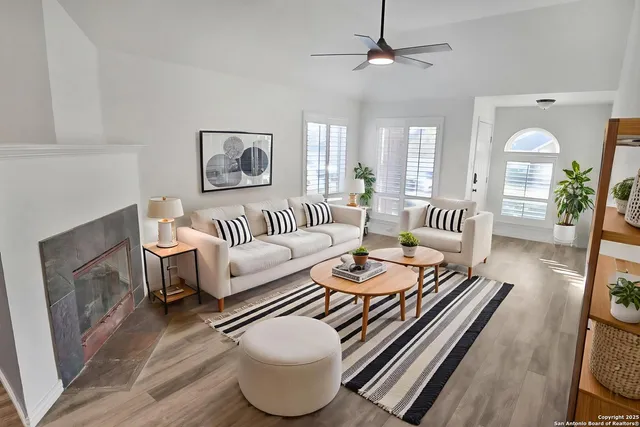 $260,000 | 5851 Spring Crossing, San Antonio, TX 78247