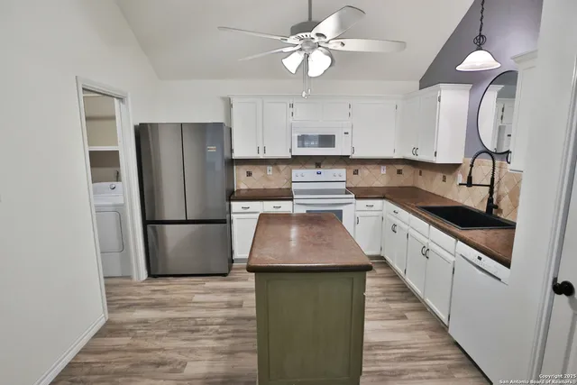 $260,000 | 5851 Spring Crossing, San Antonio, TX 78247