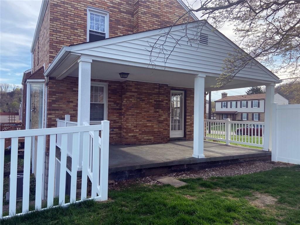 922 Greenhill Road Pittsburgh, PA 15209 - Photo 15 of 18
