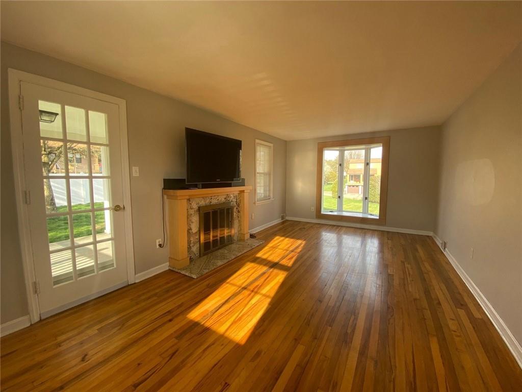 922 Greenhill Road Pittsburgh, PA 15209 - Photo 7 of 18