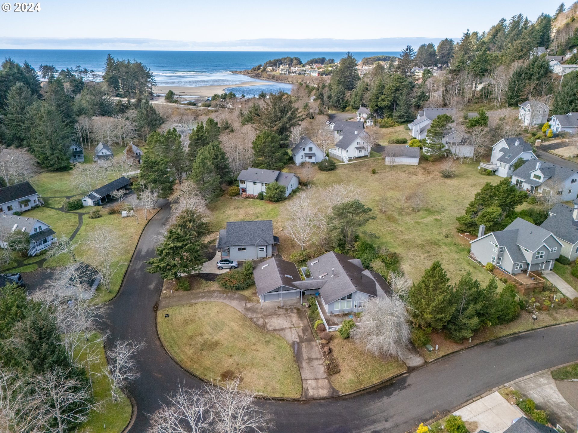 341 Combs Circle Yachats, OR 97498 - Photo 29 of 33