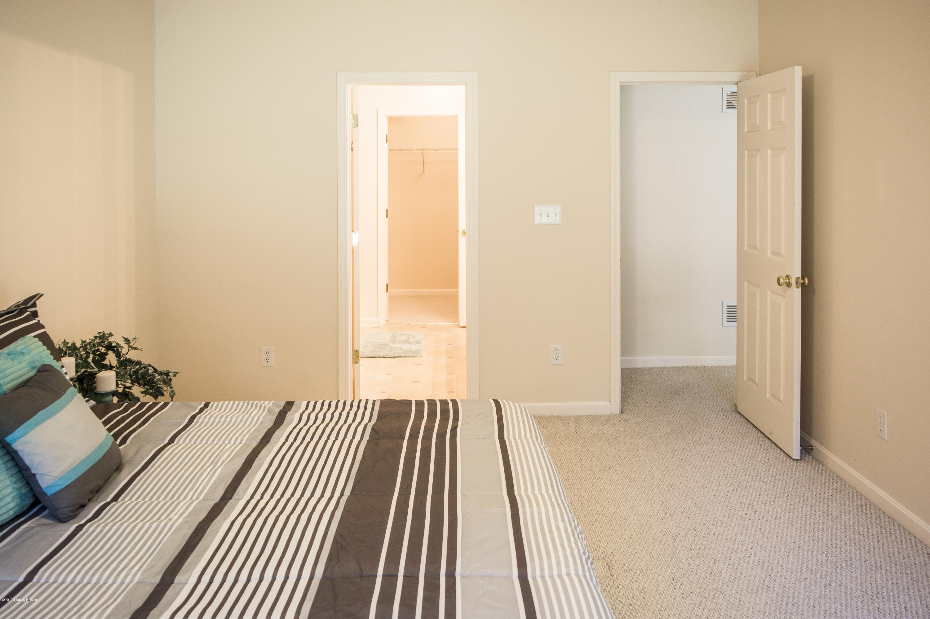 7203 Quindero Run Road Louisville, KY 40228 - Photo 43 of 63 1100