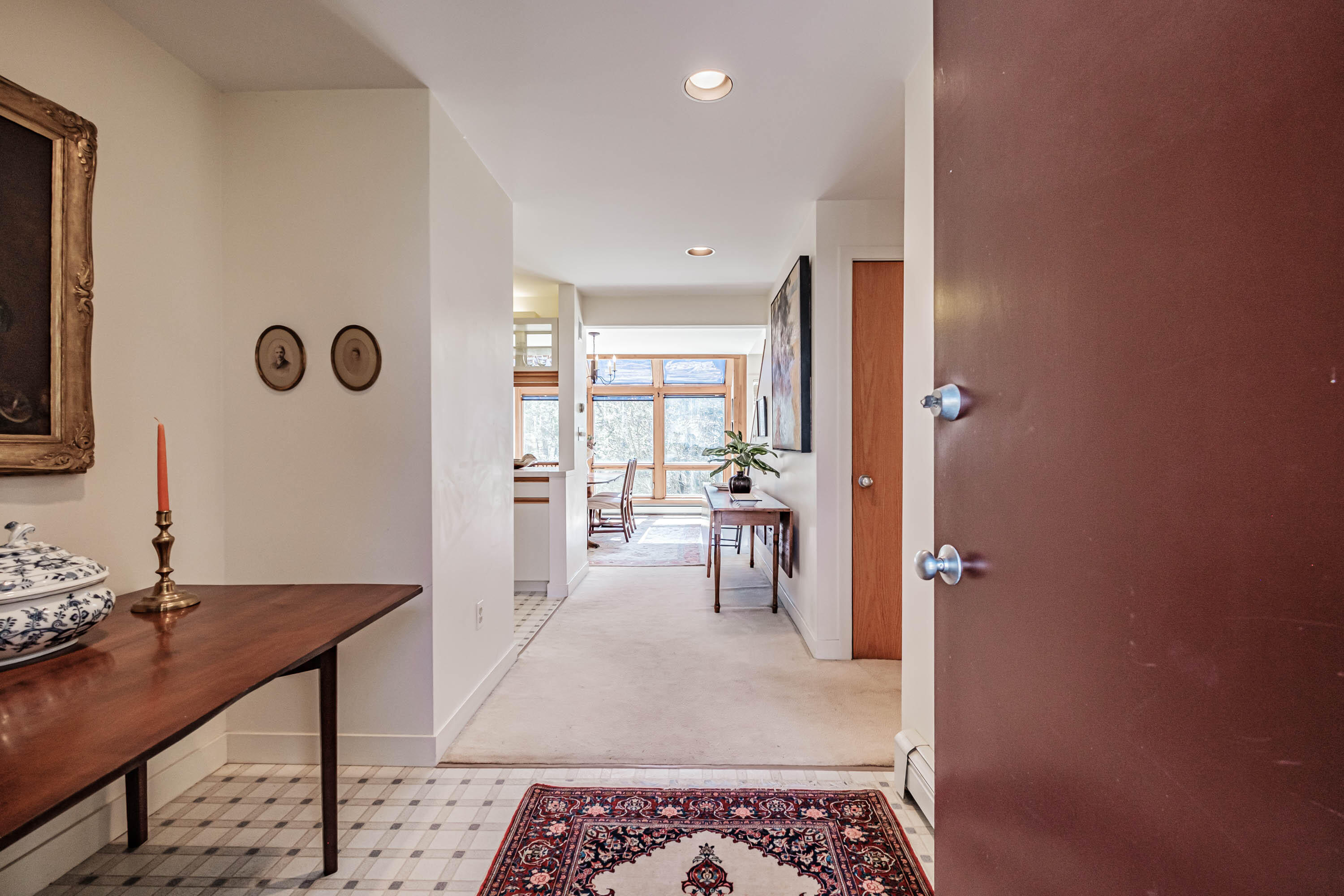 185 Foreside Road Falmouth, ME 04105 - Photo 25 of 49 Main Entrance