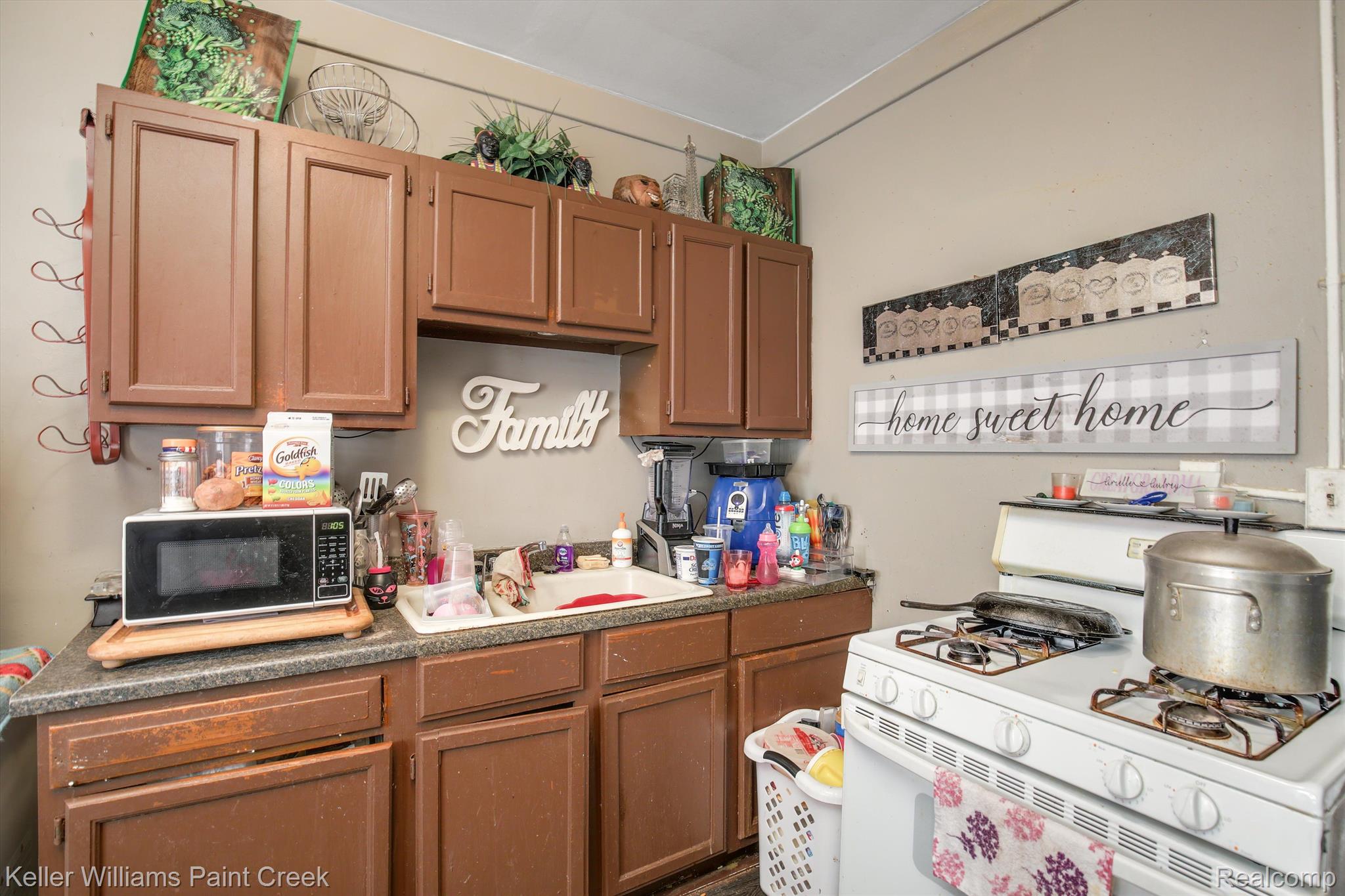10 East Pleasant Street River Rouge, MI 48218 - Photo 31 of 38 Gallery Image 31