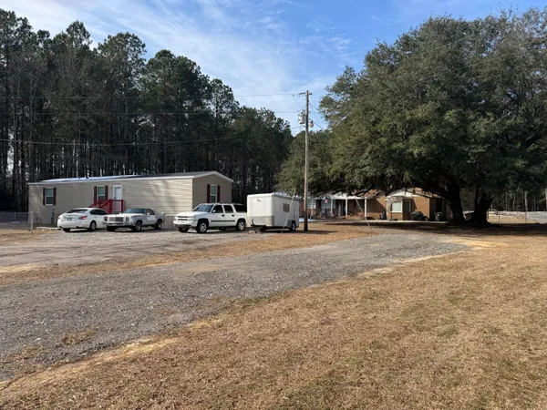 $515,000 | 123 Chavis Lane, Moncks Corner, SC 29461