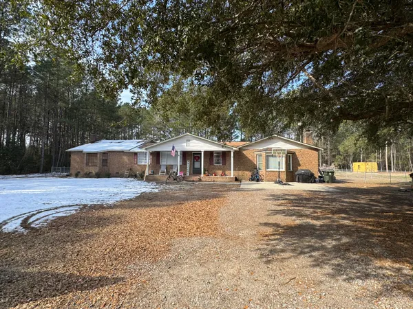 $515,000 | 123 Chavis Lane, Moncks Corner, SC 29461