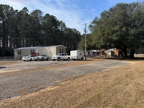 $515,000 | 123 Chavis Lane, Moncks Corner, SC 29461