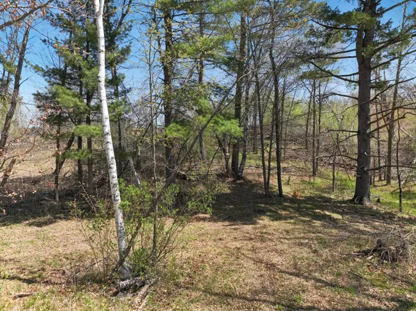 $245,000 | 2376 10 7/8 Avenue, Cameron, WI 54822