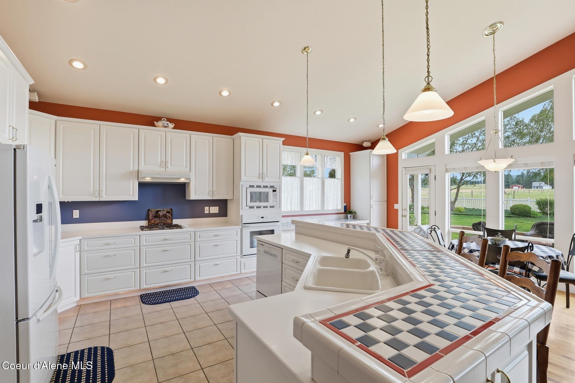6909 West Ridgeway Road Deer Park, WA 99006 - Photo 20 of 70 Kitchen 2