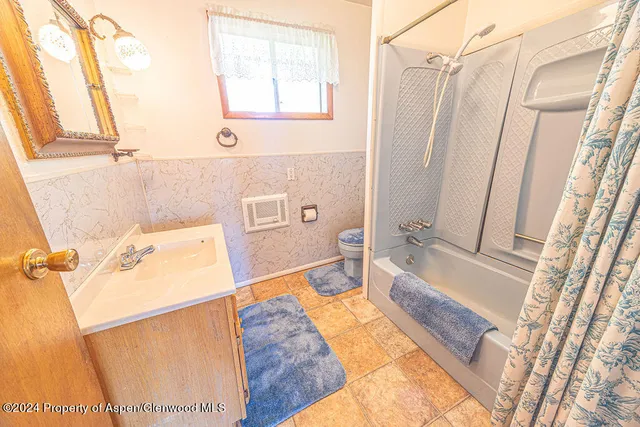 $290,000 | 1008 Washington Street, Craig, CO 81625