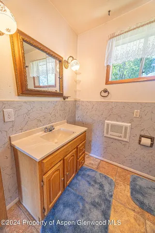 $290,000 | 1008 Washington Street, Craig, CO 81625