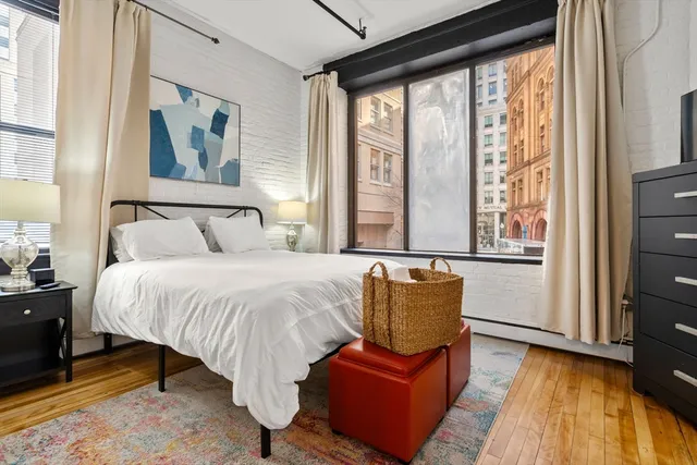 $1,449,000 | 19 Stanhope Street, Unit 2A, Boston, MA 02116