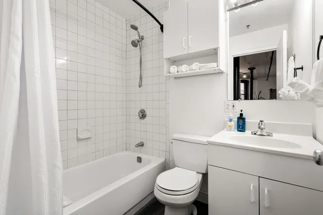 $1,449,000 | 19 Stanhope Street, Unit 2A, Boston, MA 02116