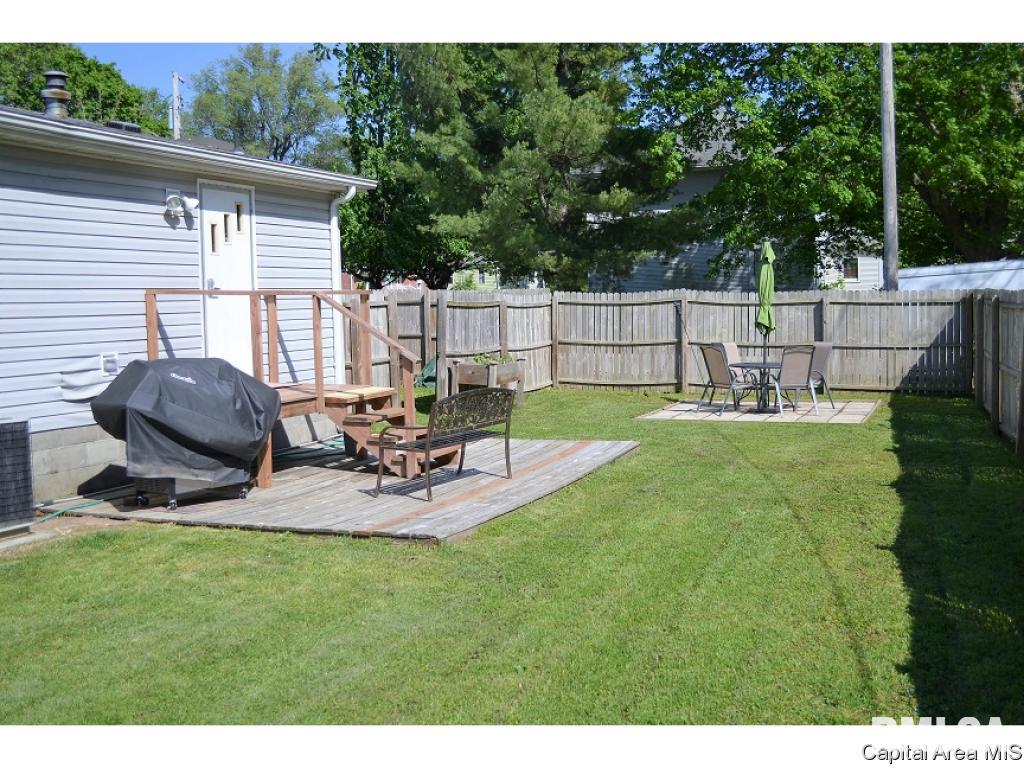 202 West Springfield Street Virginia, IL 62691 - Photo 17 of 18