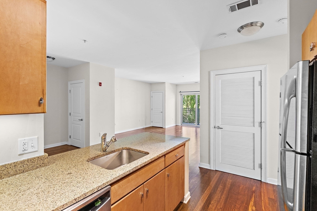 4 Repton Place, Unit 4203 Watertown, MA 02472 - Photo 11 of 36