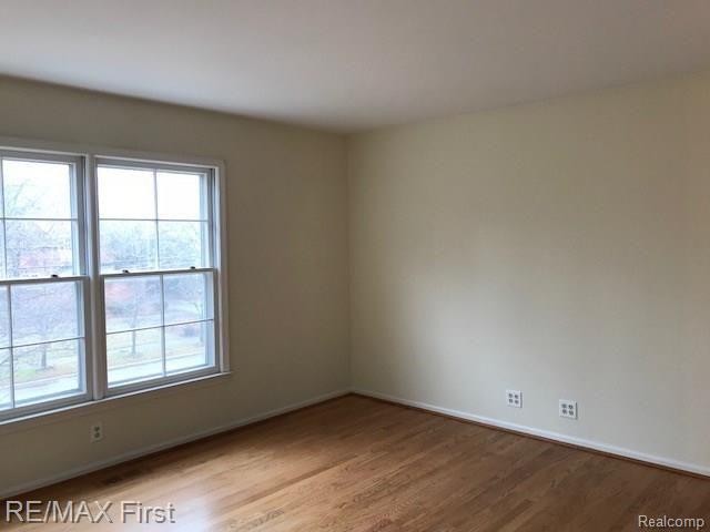 207 Lewiston Road Grosse Pointe Farms, MI 48236 - Photo 24 of 32