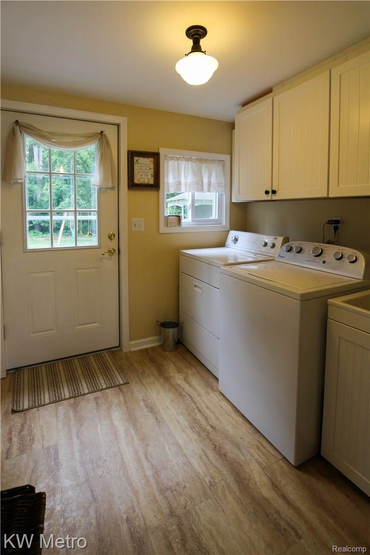 60121 Mt Vernon Road Rochester, MI 48306 - Photo 12 of 43 IMG_6559.jpg