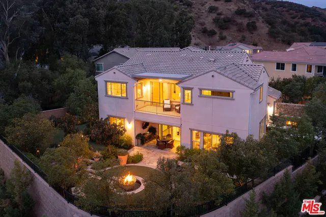 $2,395,000 | 8304 Mariposa Ct Hills, West Hills, CA 91304