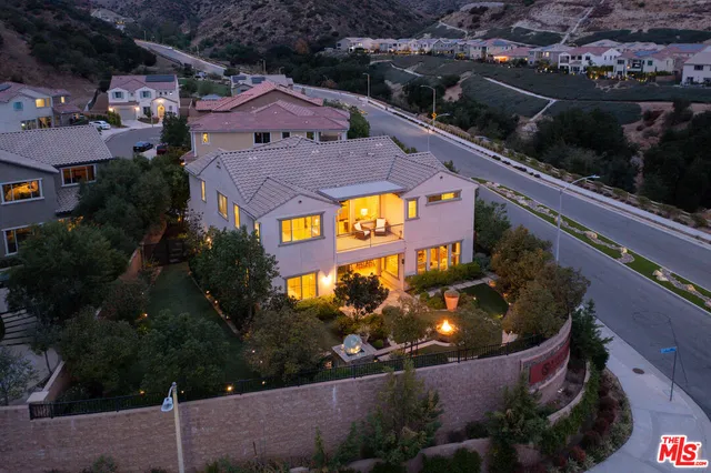 $2,395,000 | 8304 Mariposa Ct Hills, West Hills, CA 91304