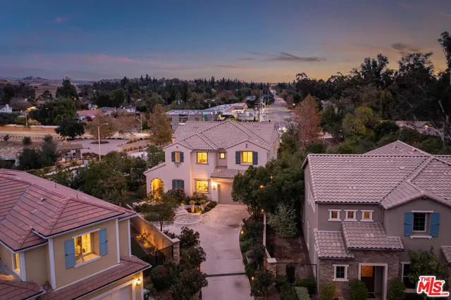 $2,395,000 | 8304 Mariposa Ct Hills, West Hills, CA 91304