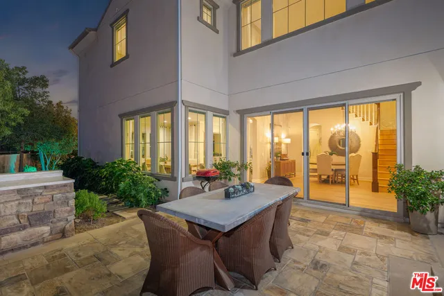 $2,395,000 | 8304 Mariposa Ct Hills, West Hills, CA 91304