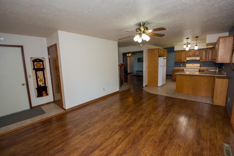 50815 Cherry Road Granger, IN 46530 - Photo 4 of 35