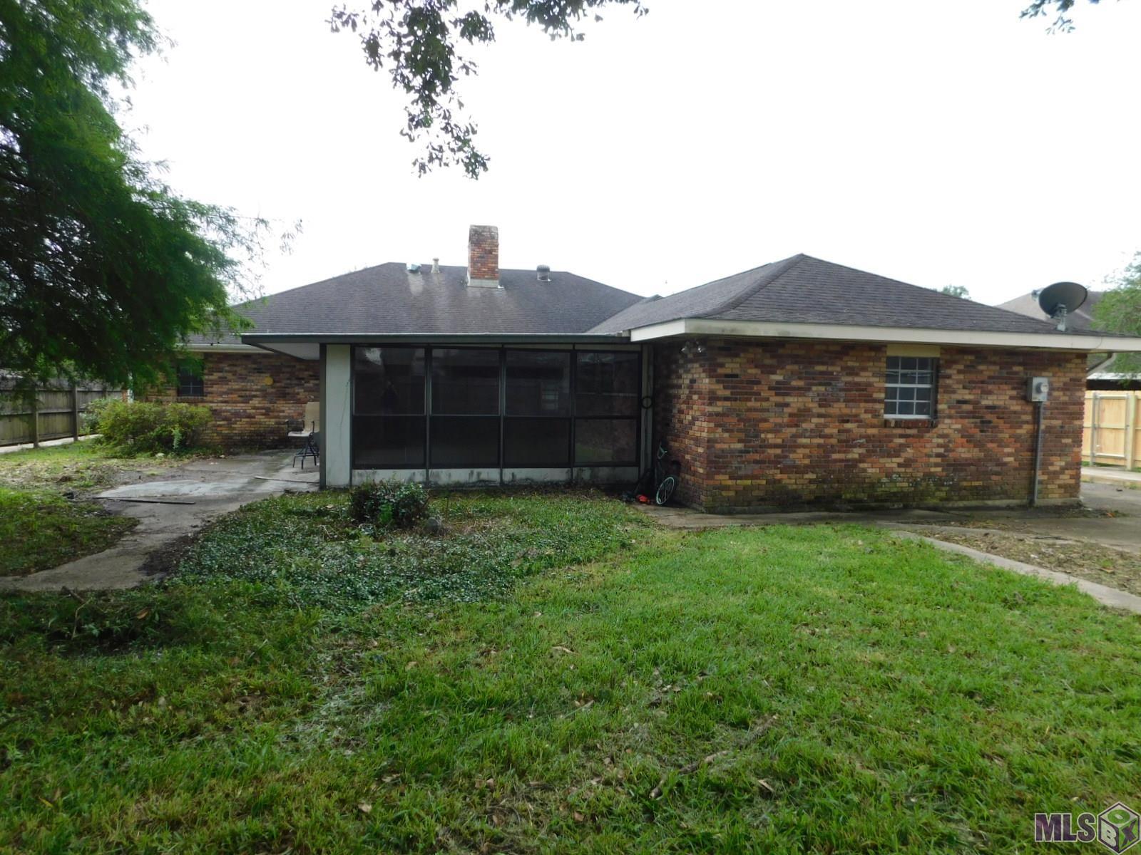 13159 Todd Avenue Baton Rouge, LA 70815 - Photo 2 of 12