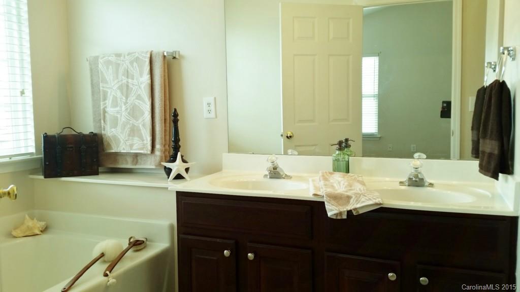 9746 Bailey Road, Unit 9746 Cornelius, NC 28031 - Photo 12 of 18 Gallery Image 12