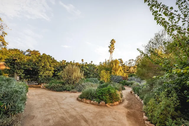 $3,845,000 | 4158 Grand Avenue, Ojai, CA 93023