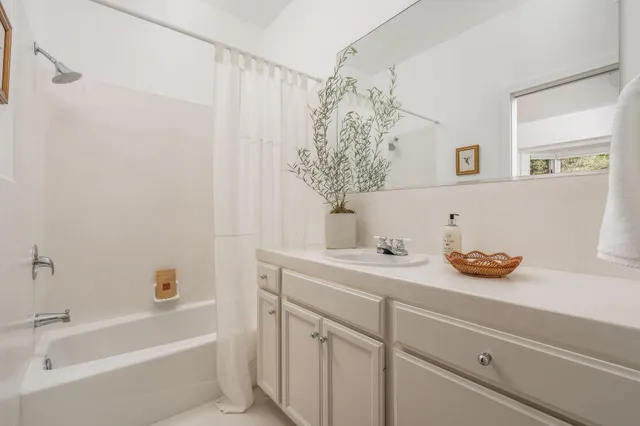 $3,845,000 | 4158 Grand Avenue, Ojai, CA 93023