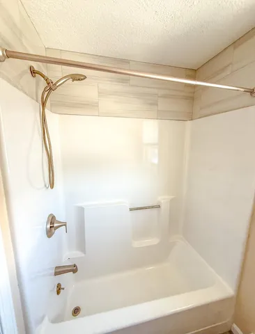 $375,000 | 4 Norman Drive, Unit L, Derry, NH 03038