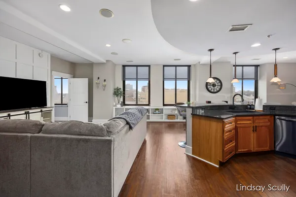 $389,900 | 60 Monroe Center Street Northwest, Unit 10C, Grand Rapids, MI 49503