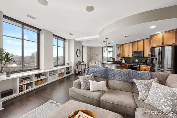 $389,900 | 60 Monroe Center Street Northwest, Unit 10C, Grand Rapids, MI 49503