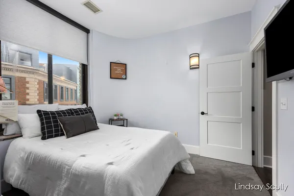 $389,900 | 60 Monroe Center Street Northwest, Unit 10C, Grand Rapids, MI 49503