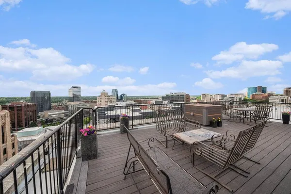 $389,900 | 60 Monroe Center Street Northwest, Unit 10C, Grand Rapids, MI 49503