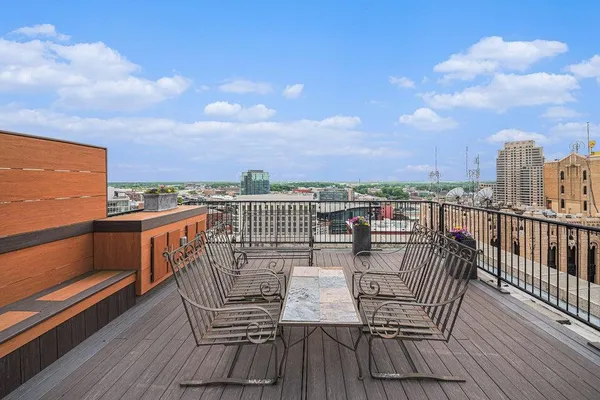 $389,900 | 60 Monroe Center Street Northwest, Unit 10C, Grand Rapids, MI 49503