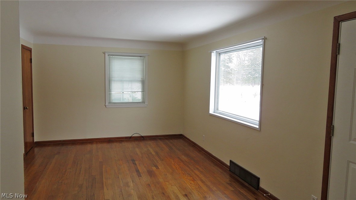 11007 Drake Road North Royalton, OH 44133 - Photo 4 of 13
