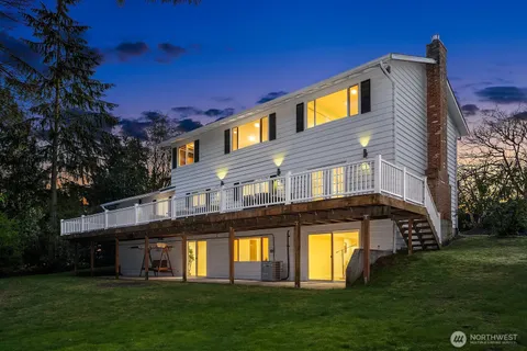 $3,230,000 | 2650 79th Avenue Northeast, Medina, WA 98039